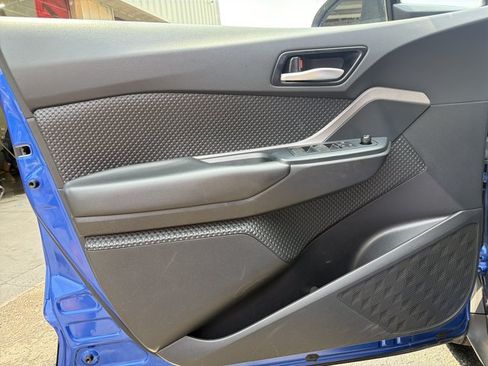 Used 2020 Toyota C-HR LE FWD image 10