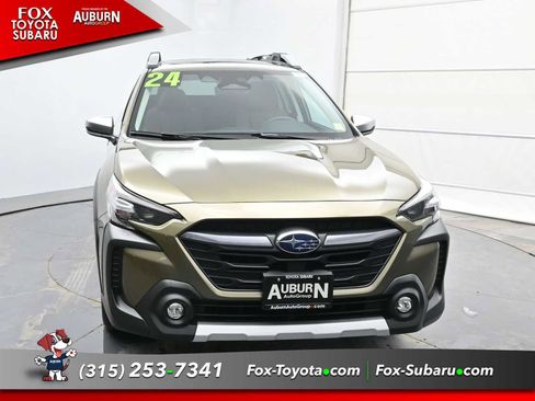 Used 2024 Subaru Outback Touring image 3