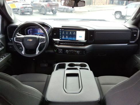 Certified 2025 Chevrolet Silverado 2500 LT image 22