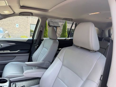 Used 2017 Honda Pilot EX-L image 14