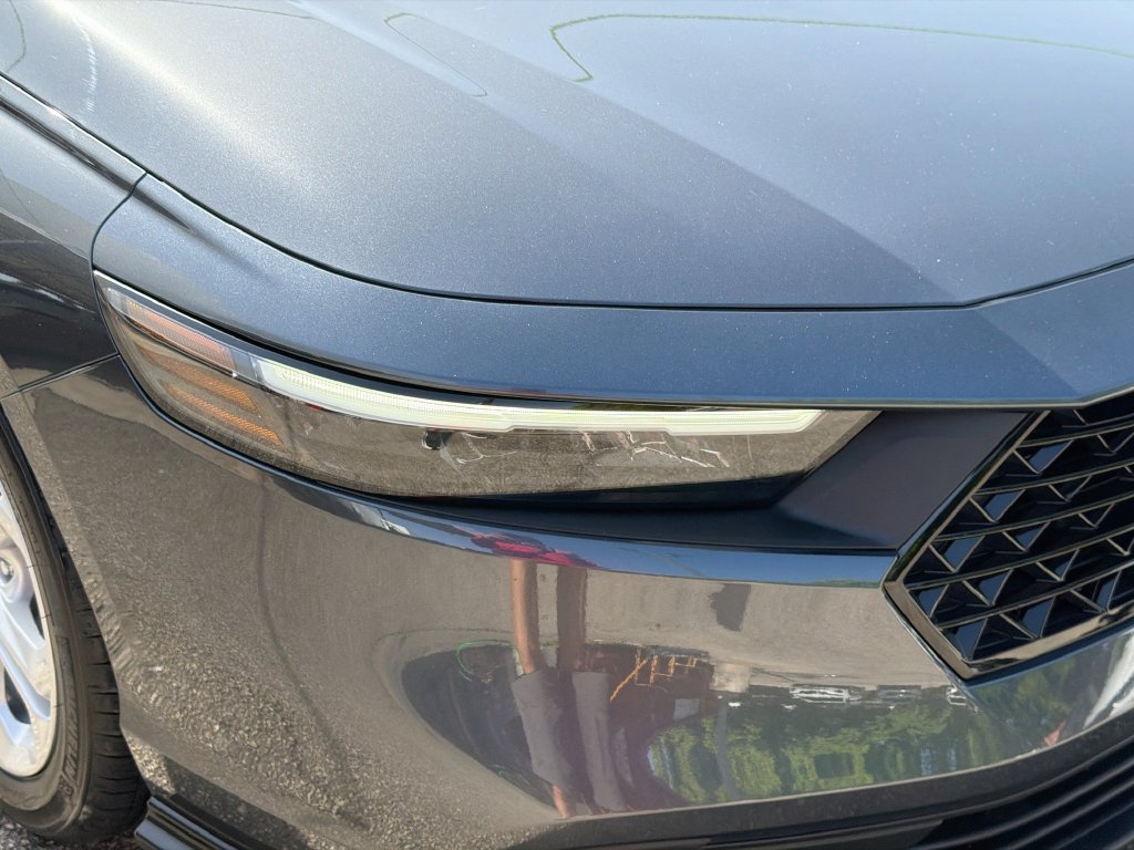 Certified 2025 Honda Accord LX image 34