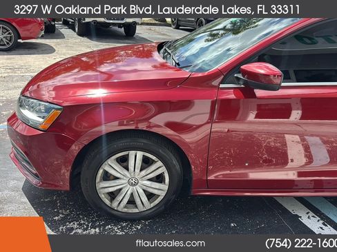 Used 2017 Volkswagen Jetta S image 18