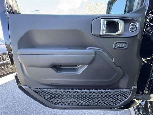 New 2026 Jeep Gladiator Willys image 26