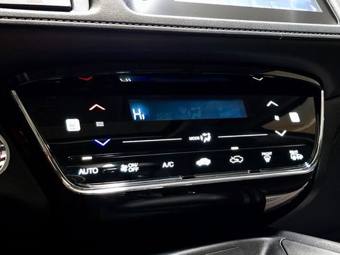 Used 2020 Honda HR-V EX image 31