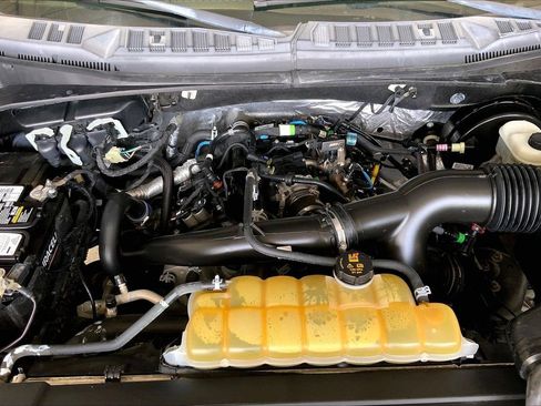 Used 2019 Ford F150 XL w/ Equipment Group 101A Mid RWD image 9
