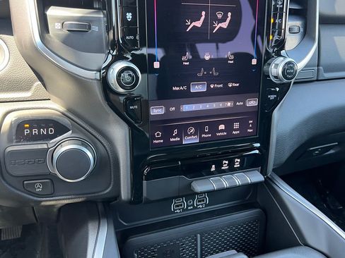 New 2026 RAM 1500 2WD Crew Cab image 23