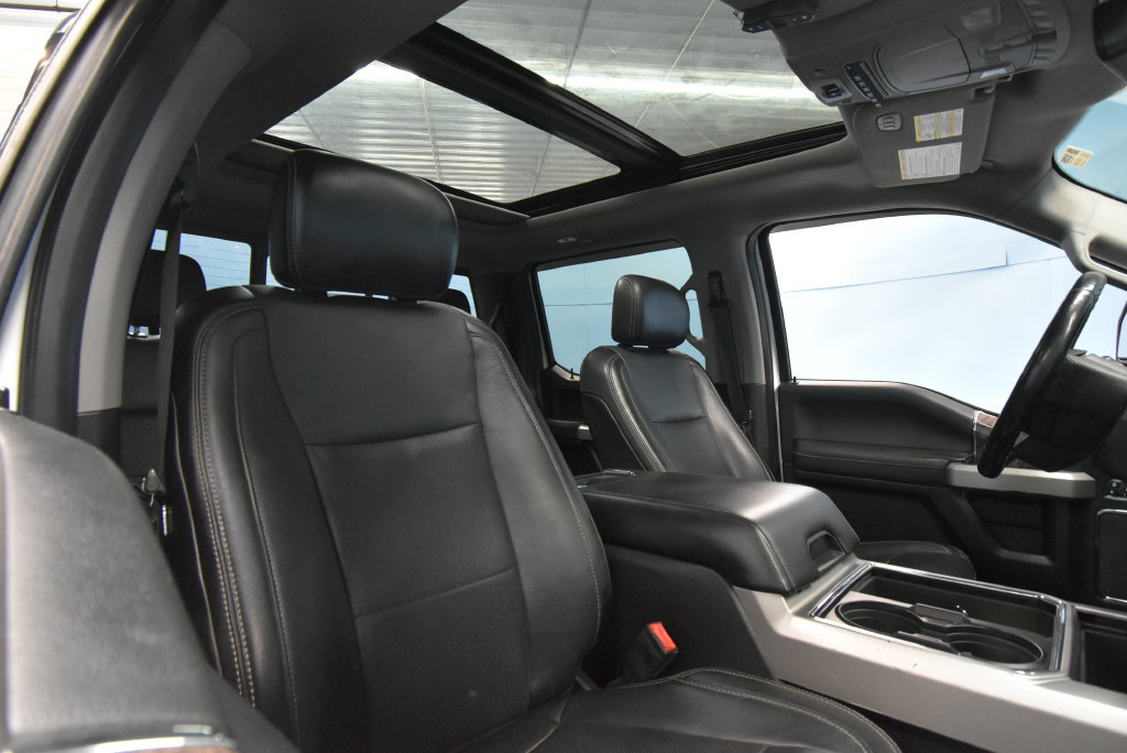 Used 2019 Ford F250 Lariat w/ Lariat Ultimate Package AWD/4WD image 31
