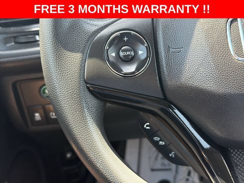 Used 2018 Honda HR-V LX image 39