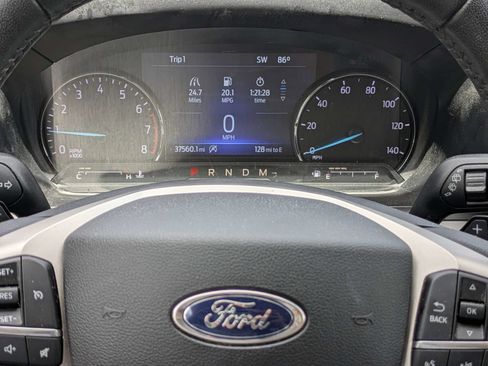 Certified 2020 Ford Explorer XLT w/ Equipment Group 202A AWD/4WD image 14