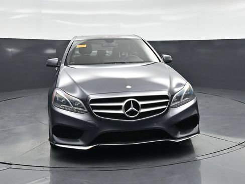 Used 2014 Mercedes-Benz E 350 Sedan image 53
