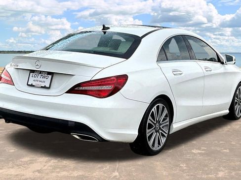 Used 2018 Mercedes-Benz CLA 250 image 8