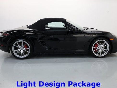 Used 2024 Porsche 718 Boxster S RWD image 12