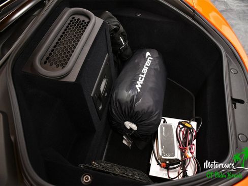 Used 2023 McLaren 720S Spider image 60