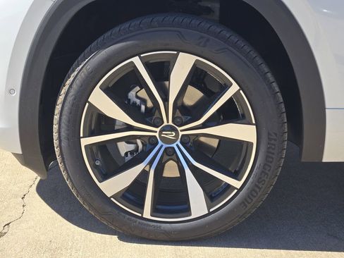 New 2026 Volkswagen Atlas SEL Premium R-Line image 10