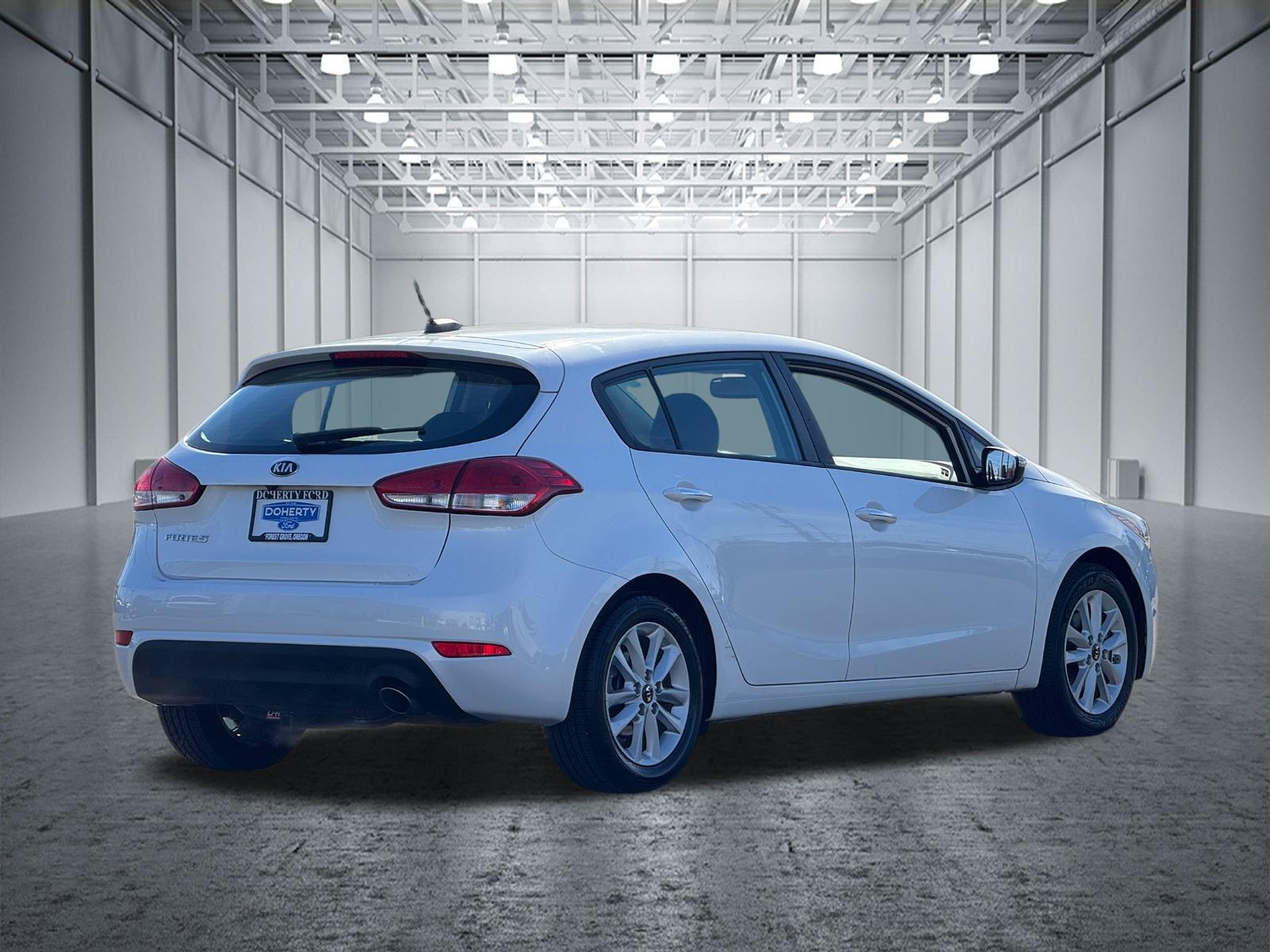 Used 2017 Kia Forte LX w/ Option Group 020 FWD image 12