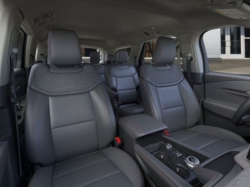 New 2026 Ford Explorer Active w/ Active Comfort Package AWD/4WD image 10