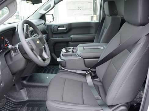New 2026 Chevrolet Silverado 1500 W/T w/ WT Value Package AWD/4WD image 11