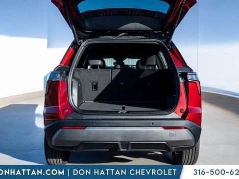 New 2026 Chevrolet Equinox LT w/ Convenience Package II image 31