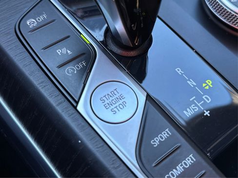 Used 2021 BMW 430i 430i Coupe 2D w/ Convenience Package image 33