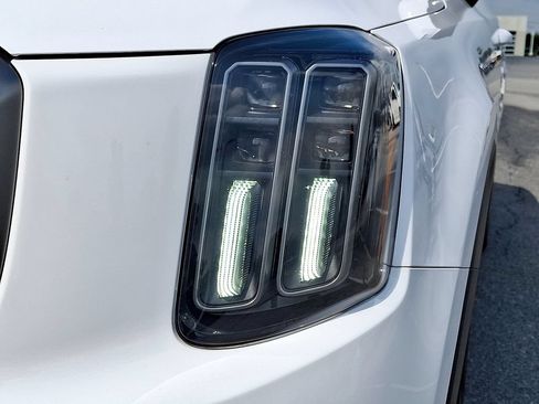 Used 2023 Kia Telluride SX X-Line AWD/4WD image 11