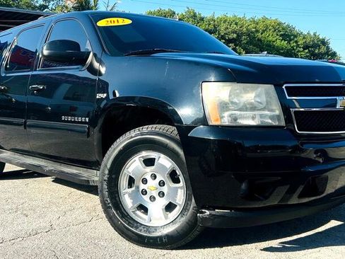 Used 2012 Chevrolet Suburban LS image 7