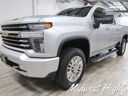 Used 2022 Chevrolet Silverado 2500 High Country image 12