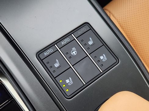 Used 2025 Lexus UX 300h FWD image 26