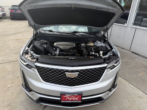 Used 2020 Cadillac XT6 Premium Luxury FWD image 7