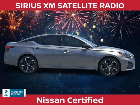 Used 2023 Nissan Altima 2.5 SR FWD image 6