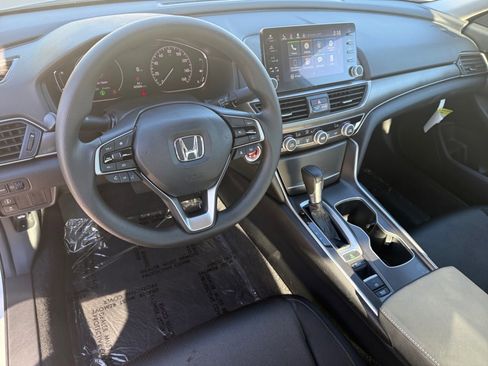 Used 2022 Honda Accord LX image 15