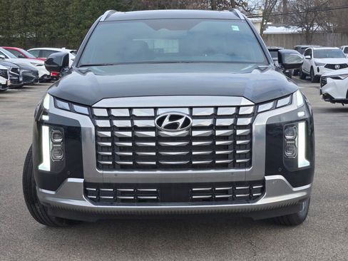 Used 2025 Hyundai Palisade Calligraphy image 3