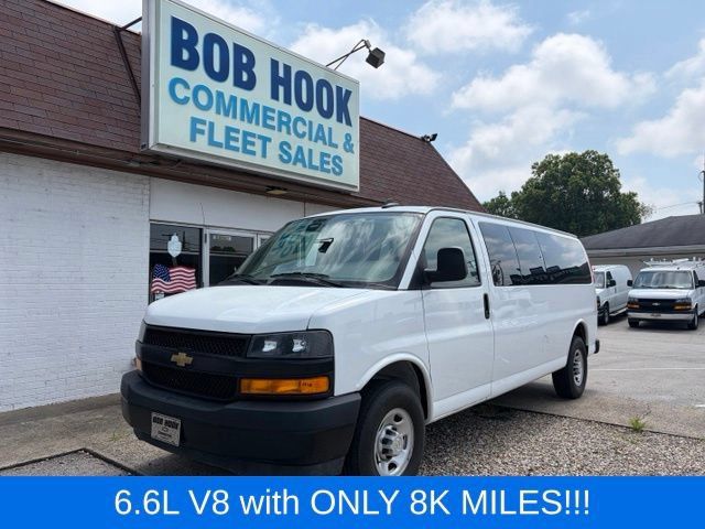 Used 2024 Chevrolet Express 3500 LS RWD image 1