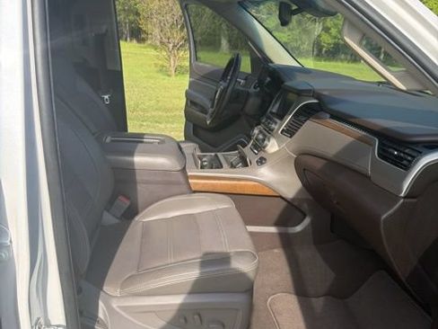 Used 2020 GMC Yukon XL Denali w/ Denali Ultimate Package AWD/4WD image 17