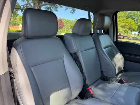 Used 2022 Ford F150 XL w/ Equipment Group 101A High RWD image 41