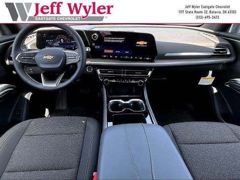New 2026 Chevrolet Traverse LT AWD/4WD image 10