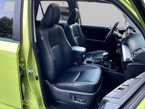 Certified 2023 Toyota 4Runner TRD Off-Road Premium w/ Off Road Premium Plus Package AWD/4WD image 8
