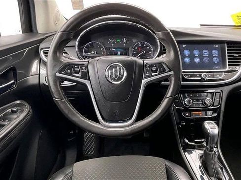 Used 2017 Buick Encore Preferred image 4