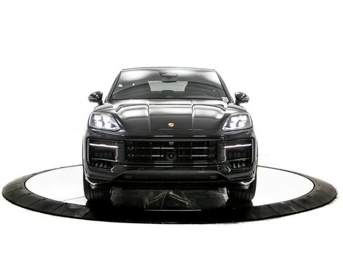 New 2026 Porsche Cayenne GTS AWD/4WD image 10