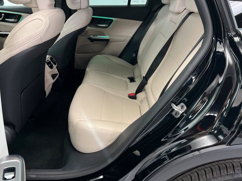 New 2026 Mercedes-Benz GLC 300 4MATIC image 21