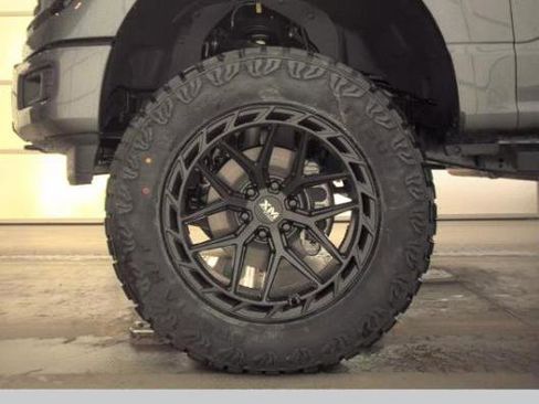 Used 2026 Ford F150 XLT w/ XLT Black Appearance Package image 9