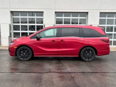 Used 2025 Honda Odyssey Sport-L image 3