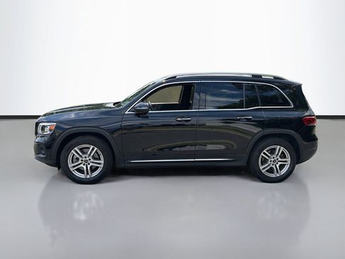 Used 2021 Mercedes-Benz GLB 250 4MATIC image 8