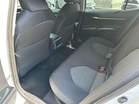 Used 2018 Toyota Camry LE w/ Audio Package FWD image 12