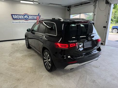 Used 2022 Mercedes-Benz GLB 250 4MATIC w/ Premium Package Lite image 4