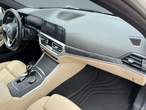 Used 2019 BMW 330i Sedan w/ Premium Package RWD image 23