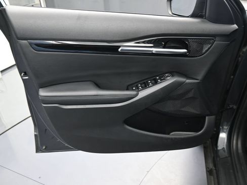Used 2024 Kia Seltos EX FWD image 13