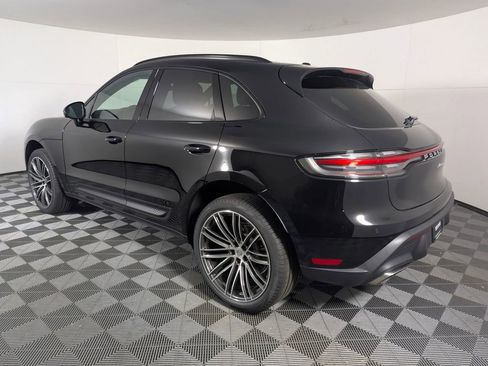 New 2026 Porsche Macan image 3