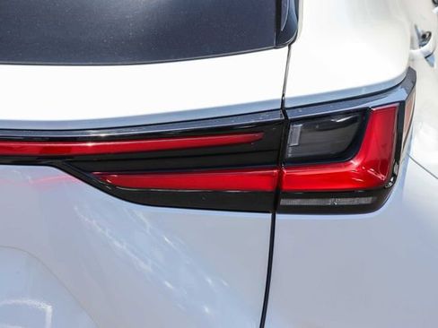 Used 2022 Lexus NX 350 AWD image 7