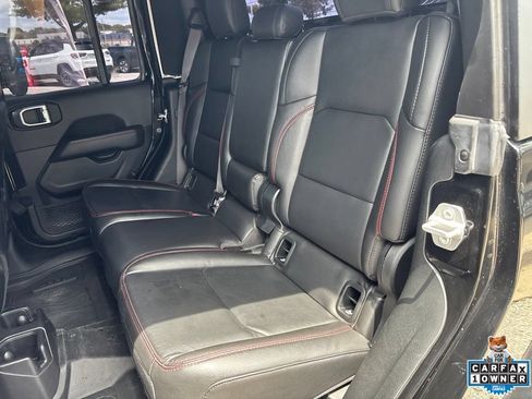 Used 2021 Jeep Gladiator Rubicon AWD/4WD image 40