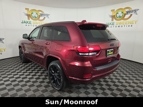 Certified 2020 Jeep Grand Cherokee Altitude AWD/4WD image 4